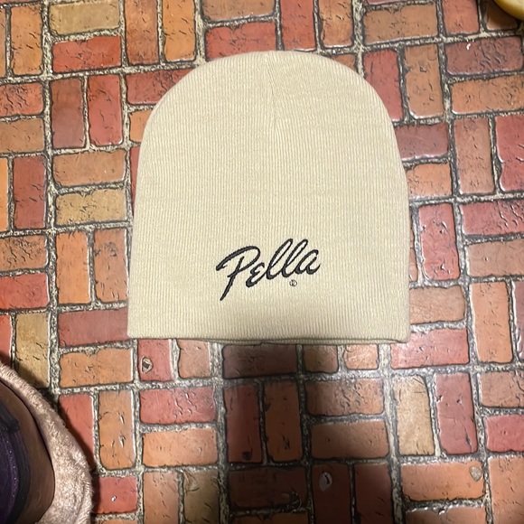 pills skull cap - Picture 1 of 3